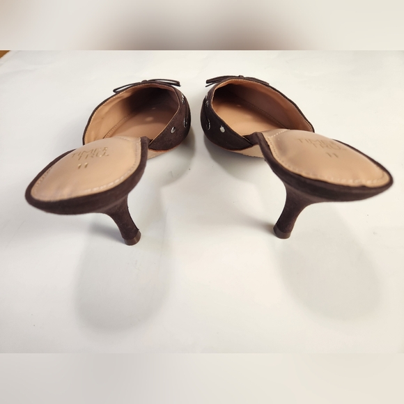 Dark Chocolate Brown Faux Suede Old Money Classic Grommet Pointy Toe Mules Sz 11 - Picture 8 of 15